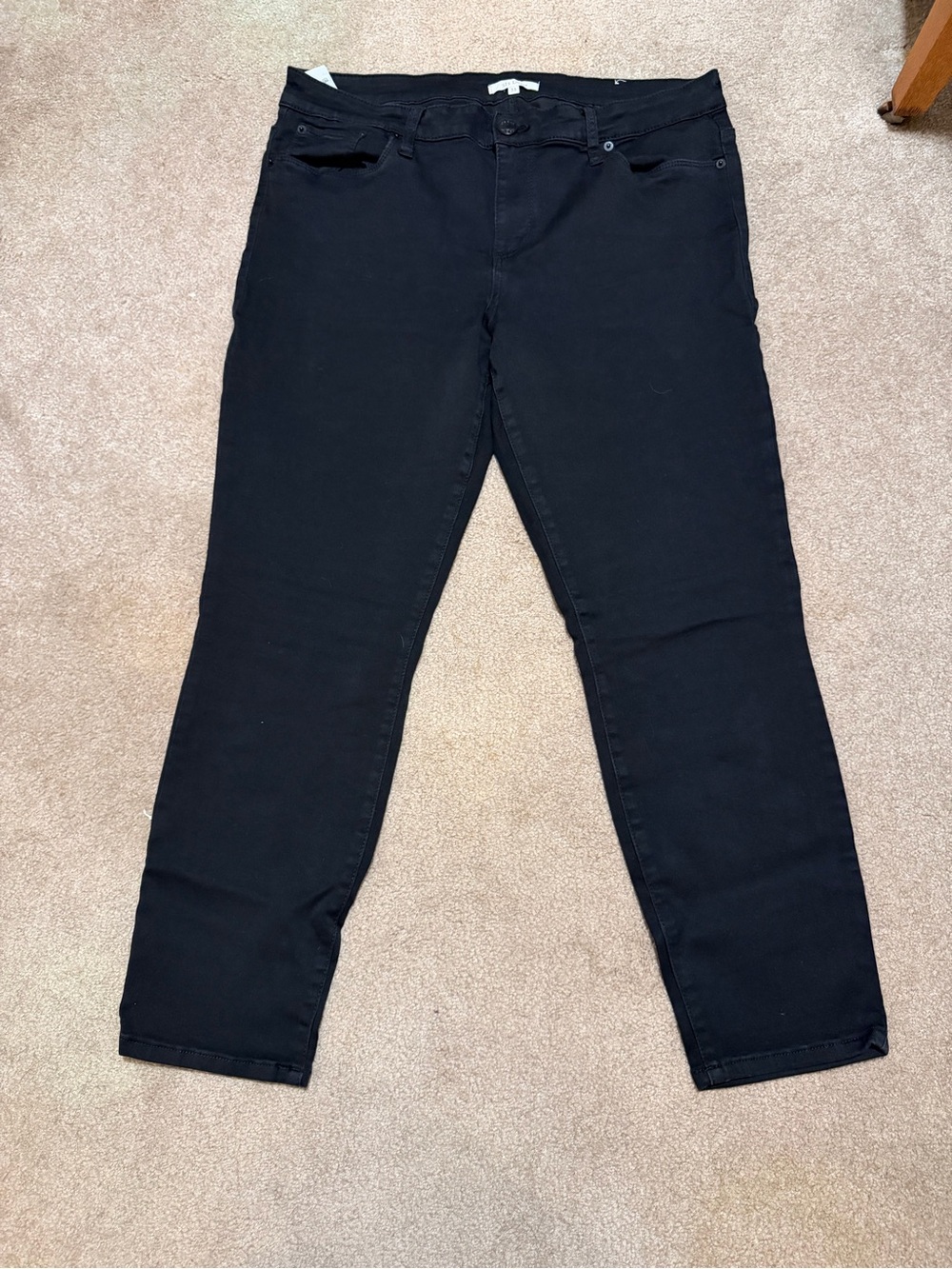 Women’s Straight Leg Black Jeans - Classic Everyday Style